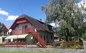 Imád-lak